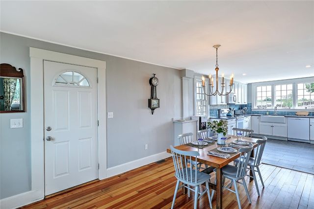 148 Fogland Road, Tiverton, RI 02878