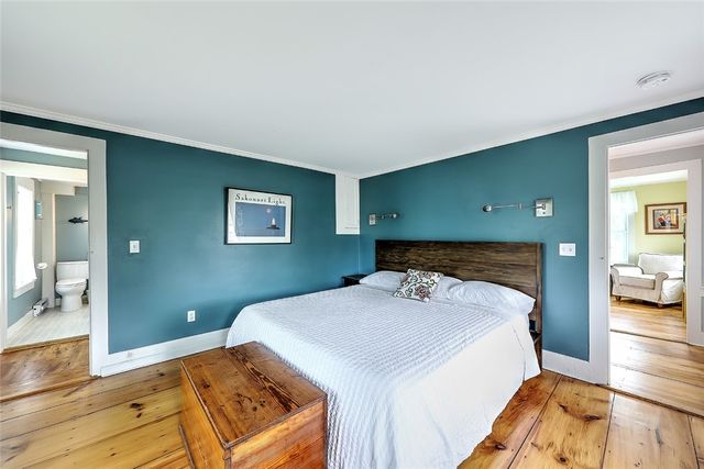148 Fogland Road, Tiverton, RI 02878