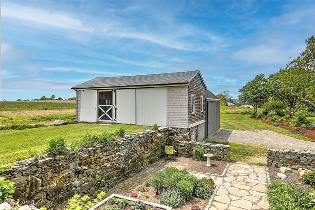 148 Fogland Road, Tiverton, RI 02878