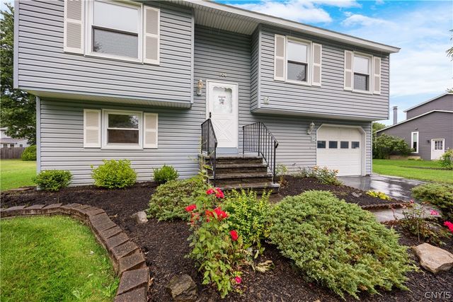 104 Roundmill Lane, Manlius, NY 13116