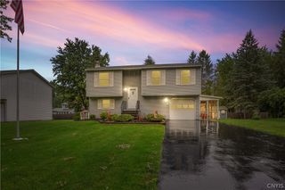 104 Roundmill Lane, Manlius, NY 13116