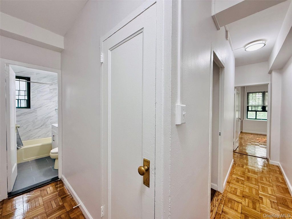 1705 Purdy Street 3C, Bronx, NY 10462 — photo 4