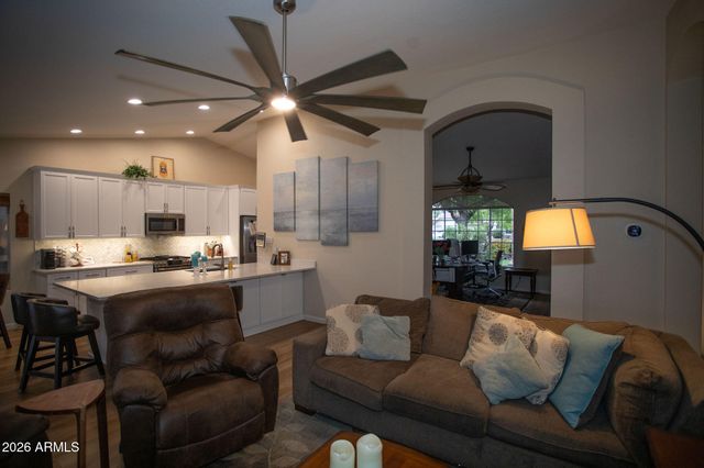 23609 N 43RD Drive, Glendale, AZ 85310