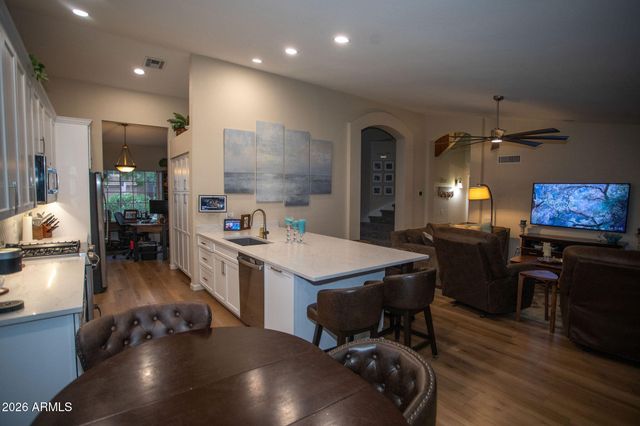 23609 N 43RD Drive, Glendale, AZ 85310
