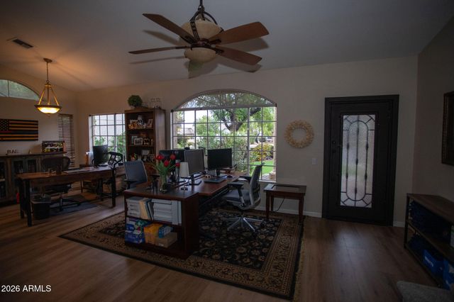 23609 N 43RD Drive, Glendale, AZ 85310