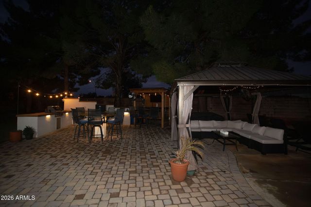 23609 N 43RD Drive, Glendale, AZ 85310