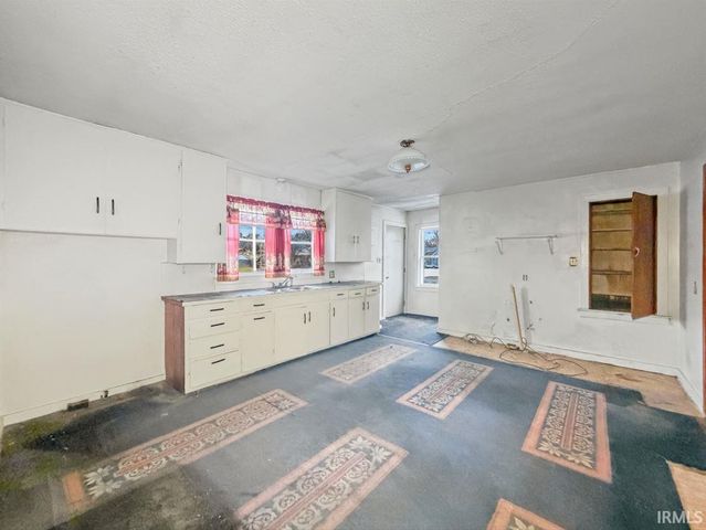 1622 S Washington Street, Marion, IN 46953