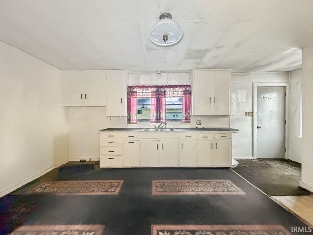 1622 S Washington Street, Marion, IN 46953