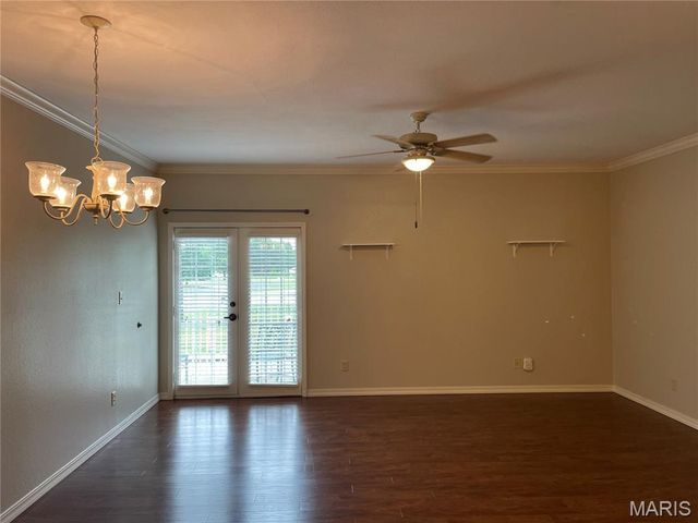 1300 North Main Street 219, Sikeston, MO 63801