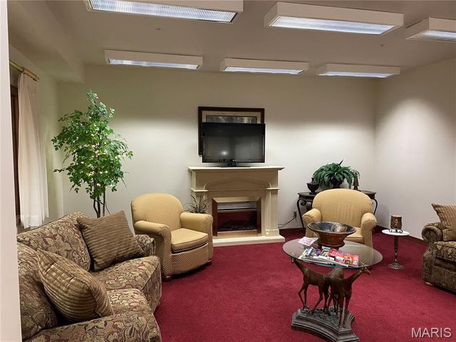 1300 North Main Street 219, Sikeston, MO 63801