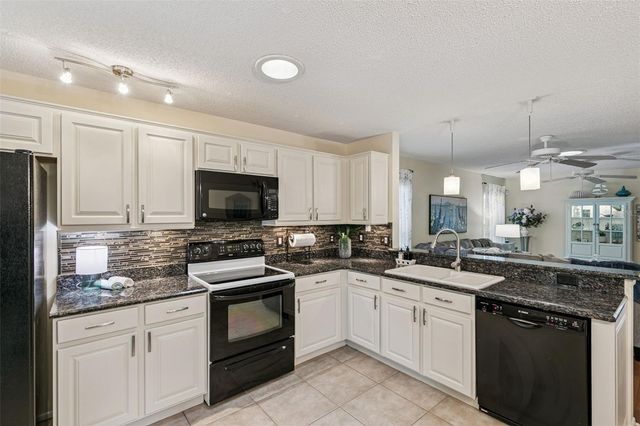 371 AUGUSTINE COURT, Oviedo, FL 32765