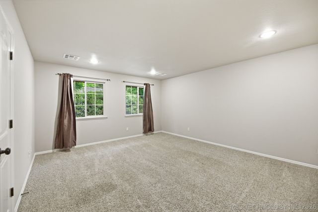 1803 E 122nd Street, Jenks, OK 74037