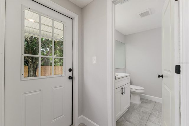 340 WEAVER AVENUE, Lake Wales, FL 33853