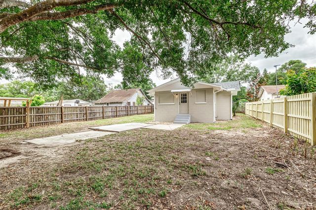 340 WEAVER AVENUE, Lake Wales, FL 33853