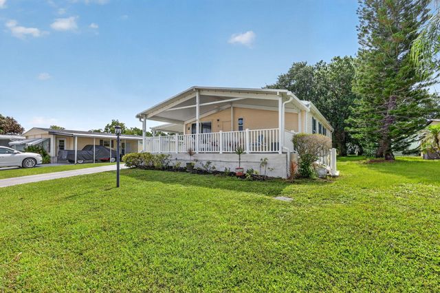 5 Montilla Way, Port St. Lucie, Port St Lucie, FL 34952