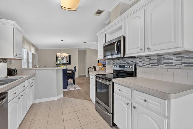 5 Montilla Way, Port St. Lucie, Port St Lucie, FL 34952