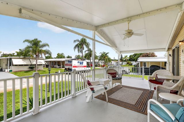 5 Montilla Way, Port St. Lucie, Port St Lucie, FL 34952