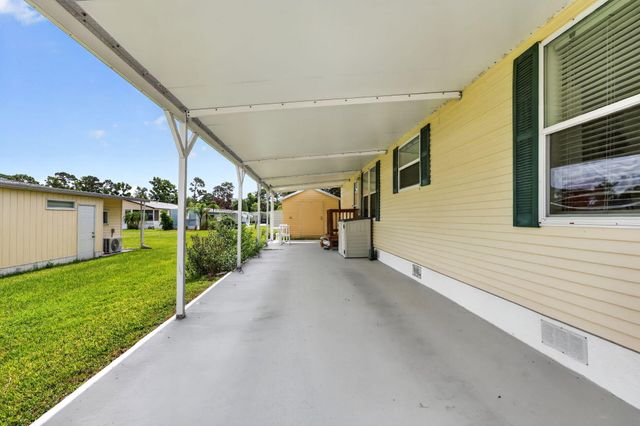 5 Montilla Way, Port St. Lucie, Port St Lucie, FL 34952