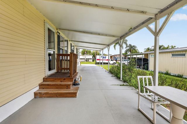 5 Montilla Way, Port St. Lucie, Port St Lucie, FL 34952