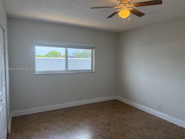 715 NE 2nd Avenue 204, Fort Lauderdale, FL 33304