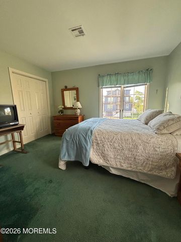 300 New York Avenue AVE, Point Pleasant Beach, NJ 08742