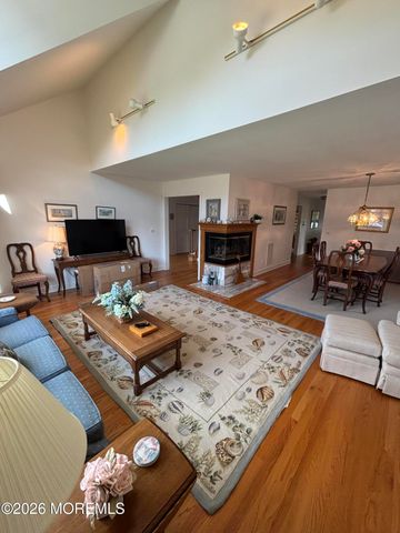 300 New York Avenue AVE, Point Pleasant Beach, NJ 08742