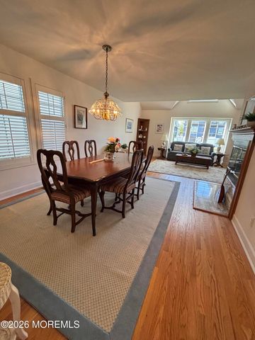 300 New York Avenue AVE, Point Pleasant Beach, NJ 08742