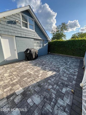 300 New York Avenue AVE, Point Pleasant Beach, NJ 08742