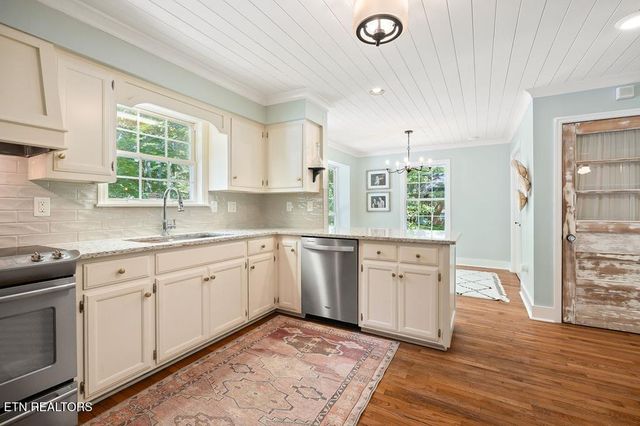 480 Jamestown Rd, Cookeville, TN 38501