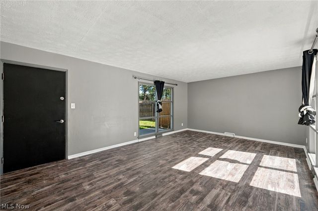 6410 Newland Drive, Parma Heights, OH 44130