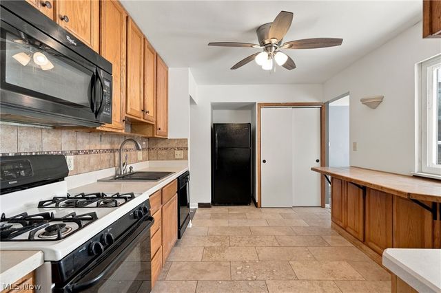 6410 Newland Drive, Parma Heights, OH 44130