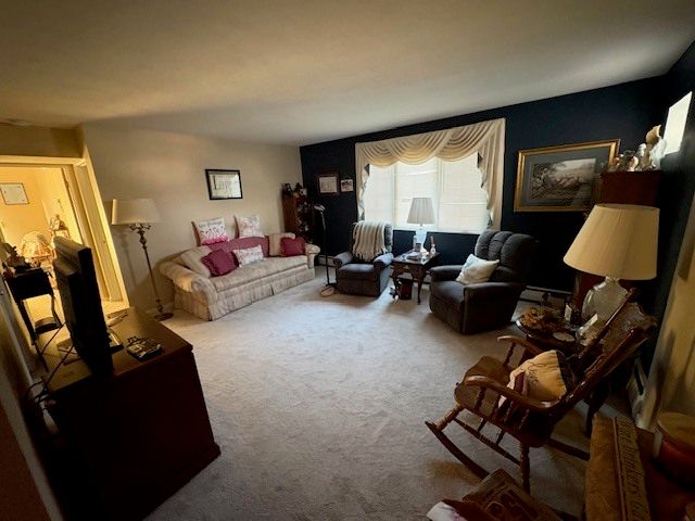 940 17th Street 7, Moline, IL 61265