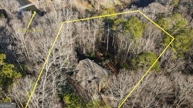411 Gunite Circle, Ellijay, GA 30540