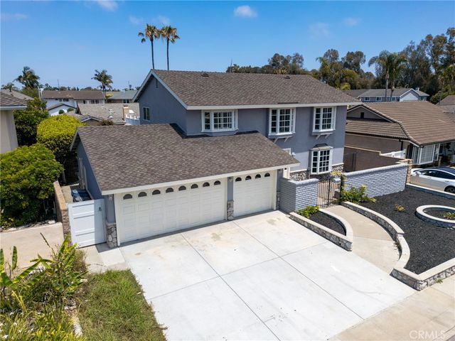 6911 Rio Vista, Huntington Beach, CA 92647
