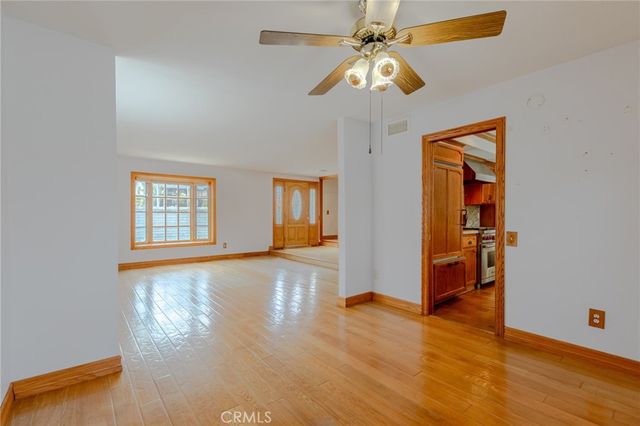 6911 Rio Vista, Huntington Beach, CA 92647