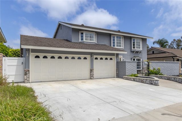 6911 Rio Vista, Huntington Beach, CA 92647