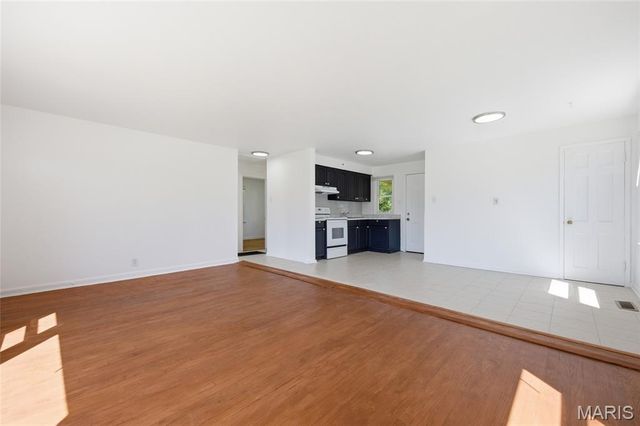8115 Myrick Street, Berkeley, MO 63134