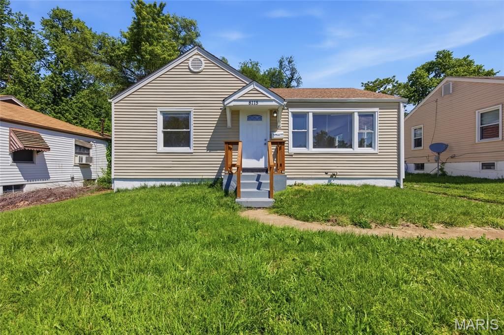 8115 Myrick Street, Berkeley, MO 63134