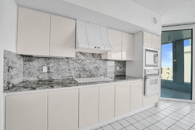 1440 S Ocean Blvd Apt 12A, Lauderdale By The Sea, FL 33062