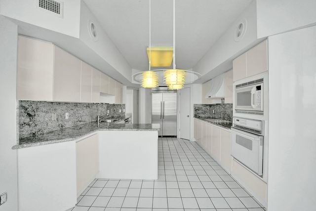 1440 S Ocean Blvd Apt 12A, Lauderdale By The Sea, FL 33062