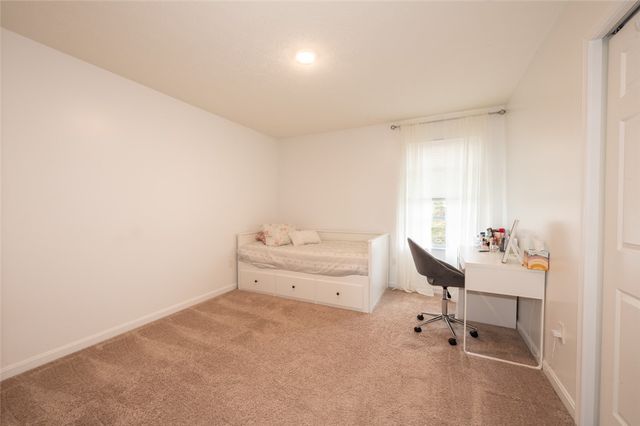 104 Chesapeake drive, Jefferson Hills, PA 15236