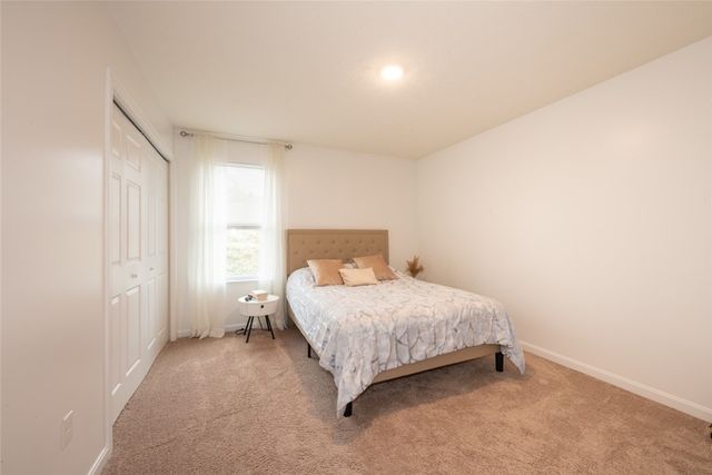 104 Chesapeake drive, Jefferson Hills, PA 15236