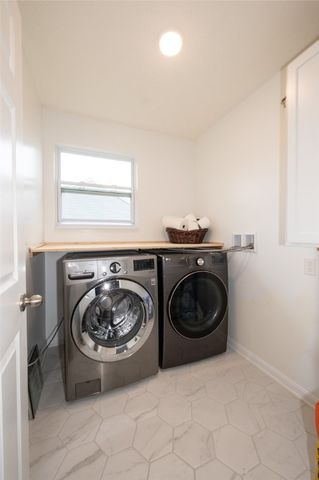 104 Chesapeake drive, Jefferson Hills, PA 15236