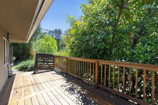 15655 Rough And Ready Hwy, Rough And Ready, CA 95975