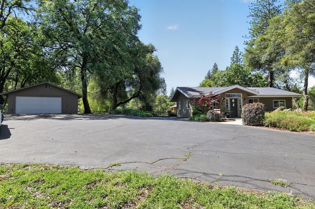 15655 Rough And Ready Hwy, Rough And Ready, CA 95975
