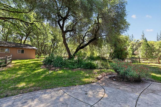 15655 Rough And Ready Hwy, Rough And Ready, CA 95975