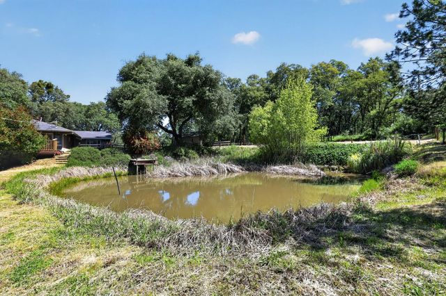 15655 Rough And Ready Hwy, Rough And Ready, CA 95975