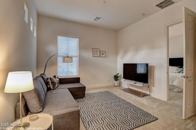 3163 E LOS ALTOS Court, Gilbert, AZ 85297