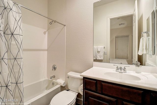 3163 E LOS ALTOS Court, Gilbert, AZ 85297