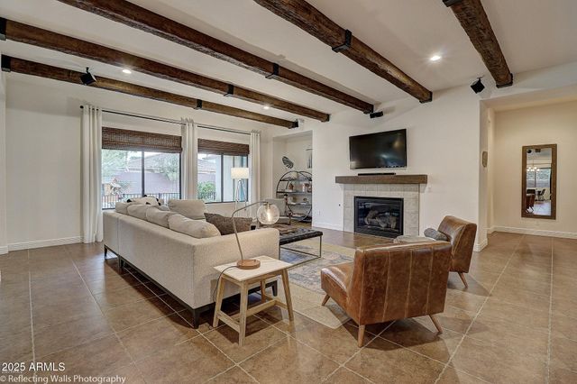 3163 E LOS ALTOS Court, Gilbert, AZ 85297